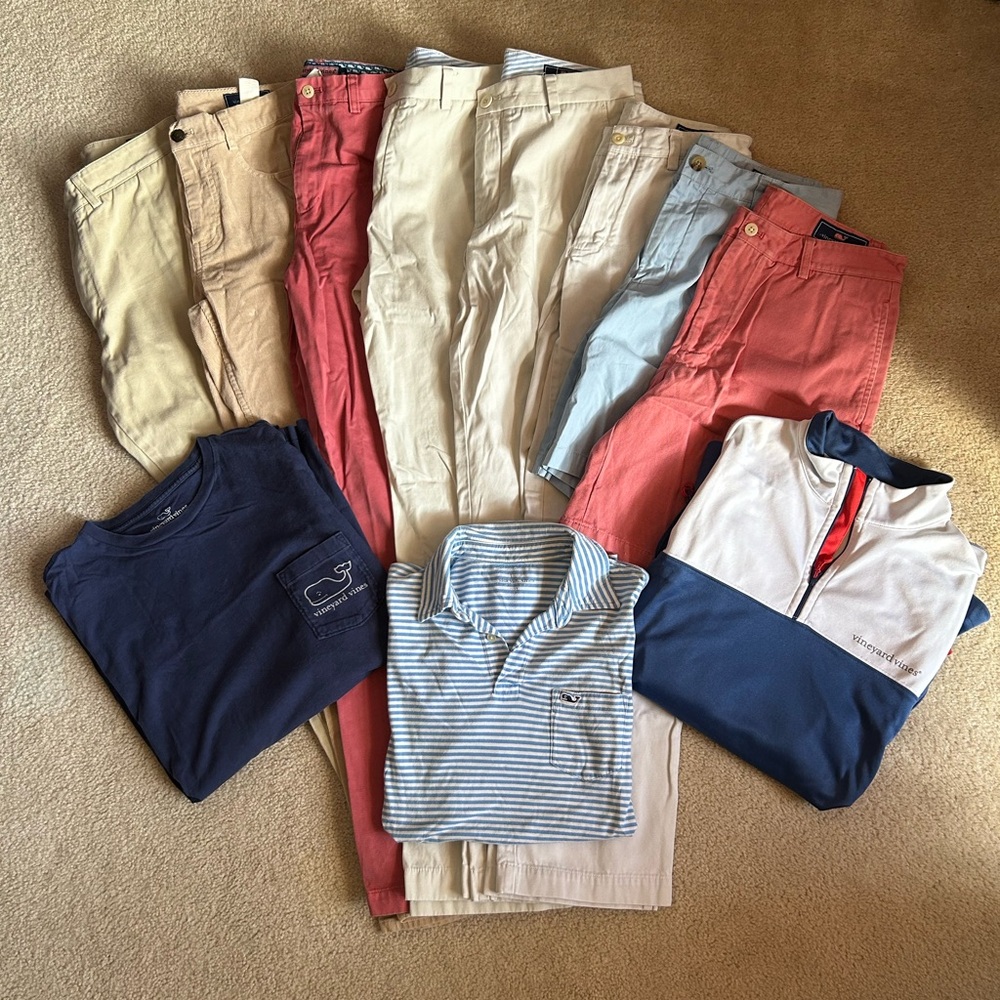 !! LOT OF VINEYARD VINES !! (11 total)